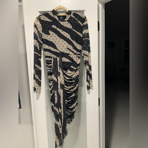 Black and Ivory midi long sleeve dress - Picture 1 of 5